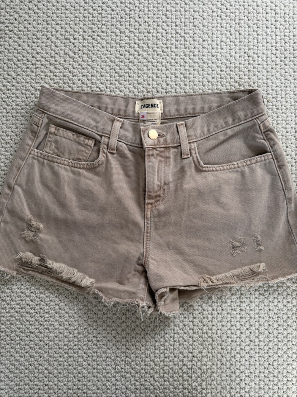 L'AGENCE Audrey Short Mid-rise Biscuit color
